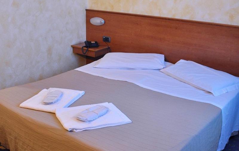Point Hotel Conselve Luaran gambar